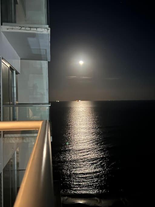 Mar Del Rio - Torre Peninsula - Playa Privada Apartment Conchal Bagian luar foto